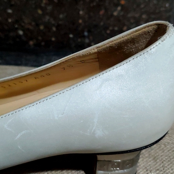 SALVATORE FERRAGAMO SILVER HEELS LEATHER SIZE 7 1/2 ARCHITECTURE ART DECO - Picture 10 of 15